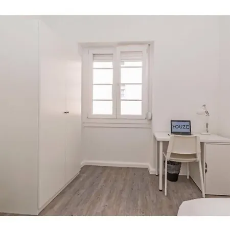 Houze_comfort 9 Flat With View In Center 아파트 *